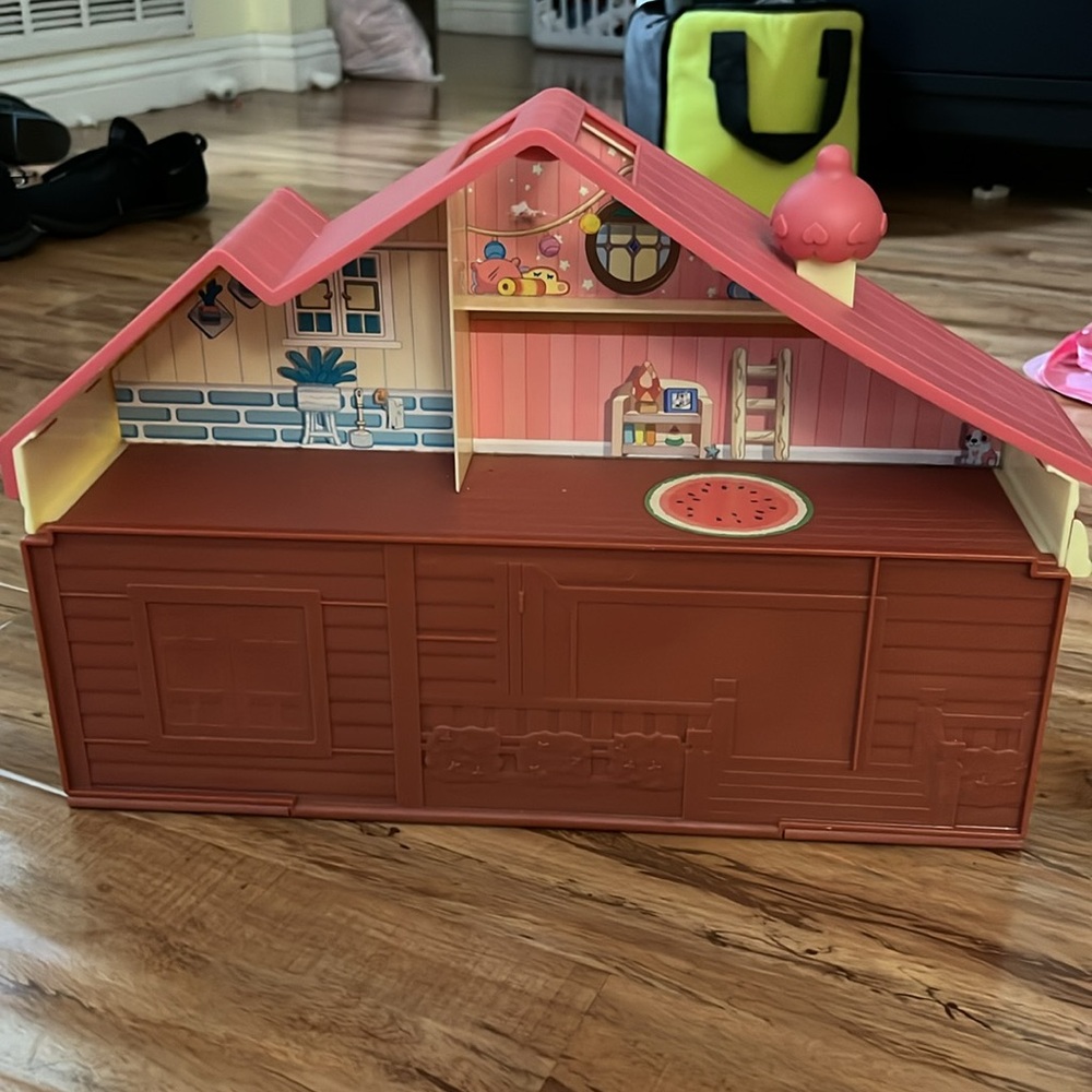 Bluey Family Home Playset - Picture 6 of 7